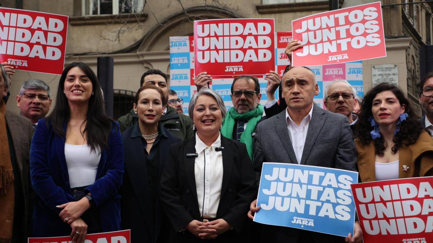 Jeannette Jara presenta su equipo de campaña