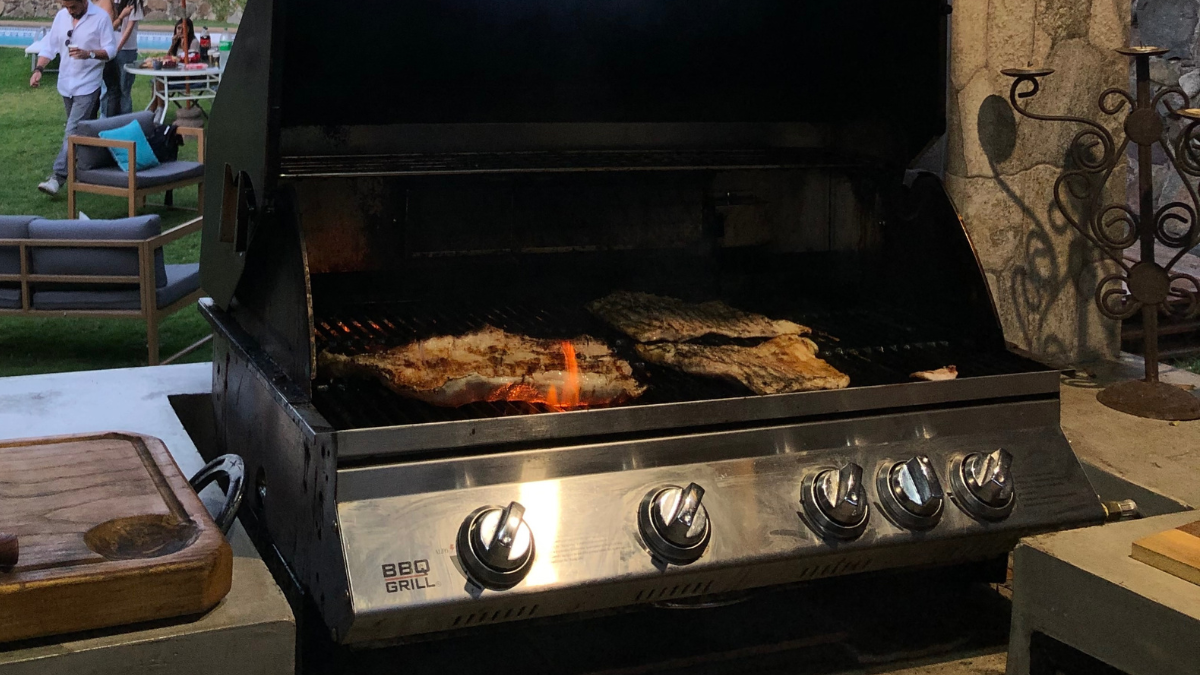 Fiestas Patrias más caras: asado subirá entre un 8% y 10% 